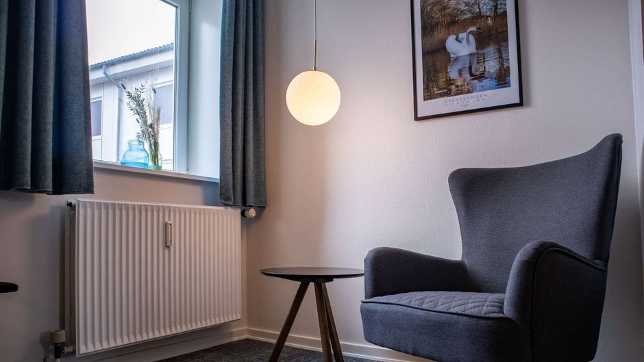 Phonix Hotel Room