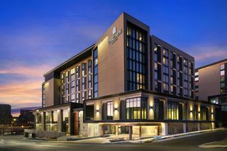 Cascade Hotel, a Tribute Portfolio Hotel