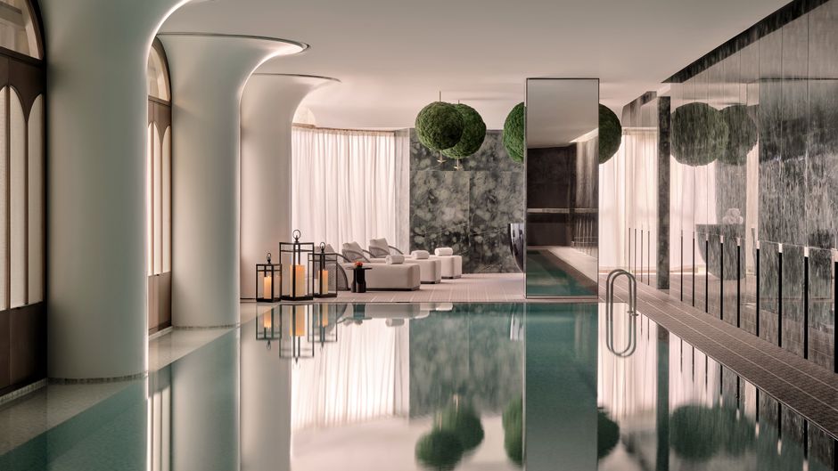 Regent Shanghai on the Bund Pool