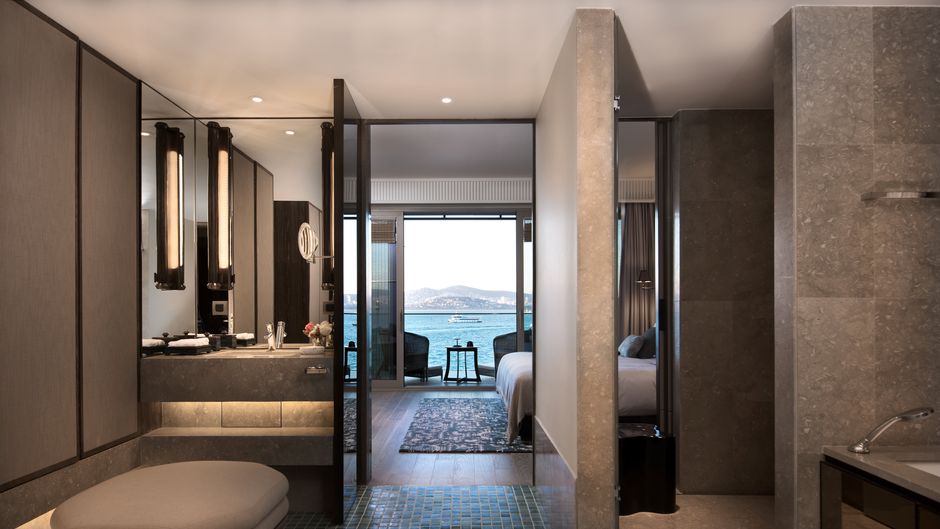 Princes Palace Resort Suite