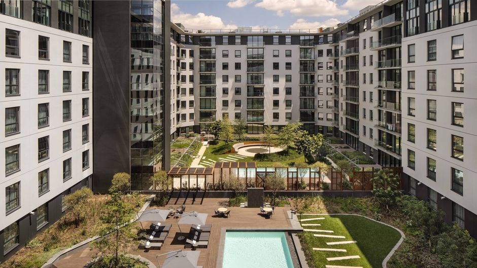 Marriott Executive Apts Melrose Arch Pool