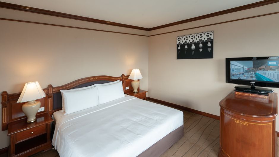 Centara Riverside Hotel Chiang Mai Suite