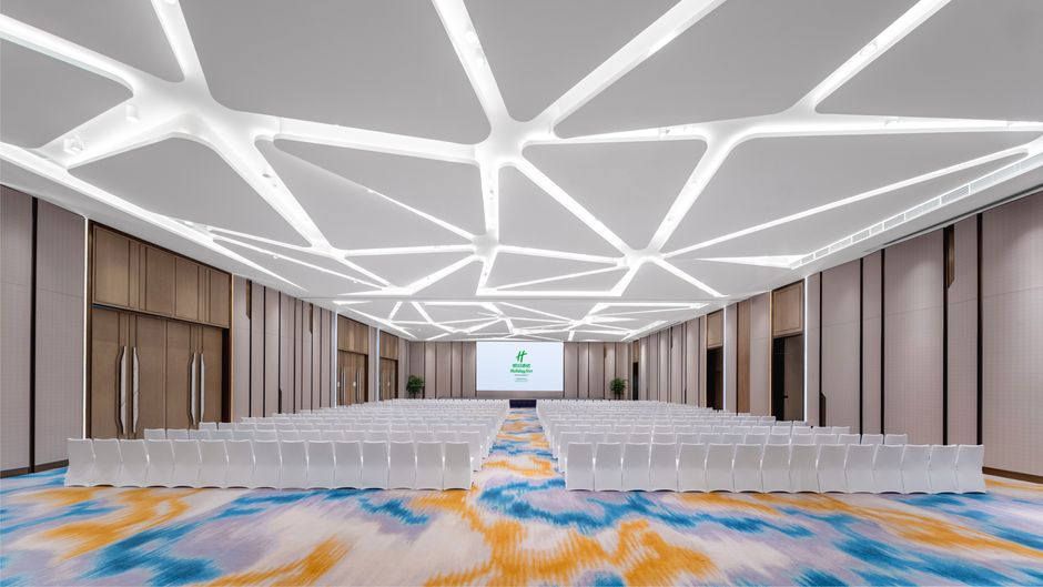Holiday Inn Chengdu East Ballroom