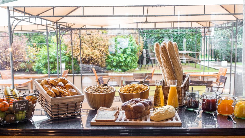 Courtyard Colombes Restaurant