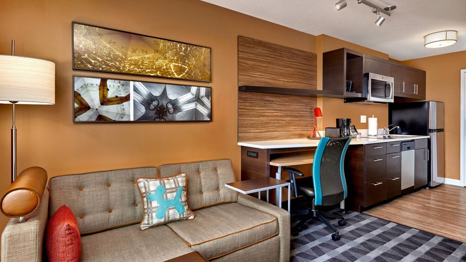 TownePlace Suites Fort McMurray Suite