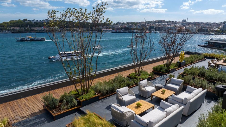 The Peninsula Istanbul Exterior