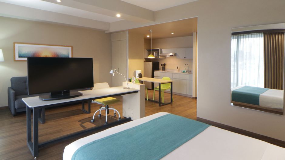 City Express Suites by Marriott Room