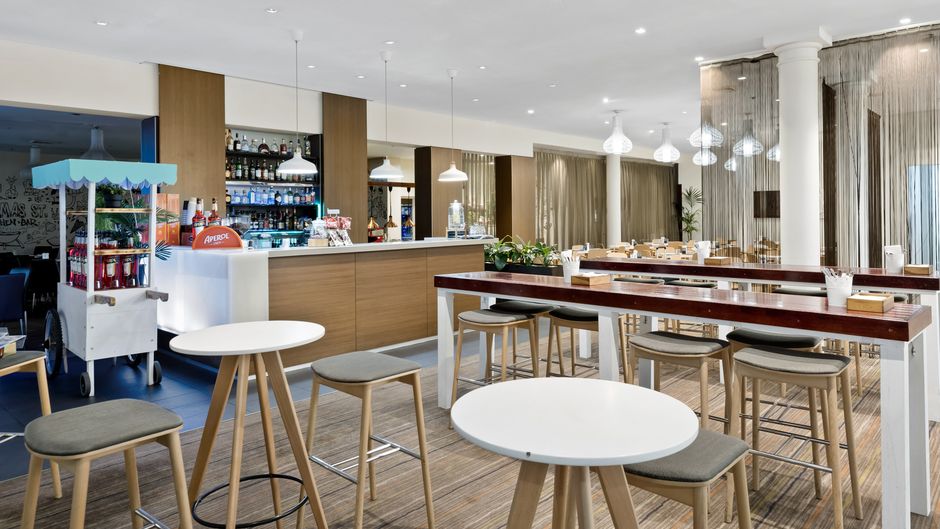 Sydney Central Hotel Restaurant