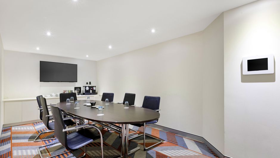 Sydney Central Hotel Meeting
