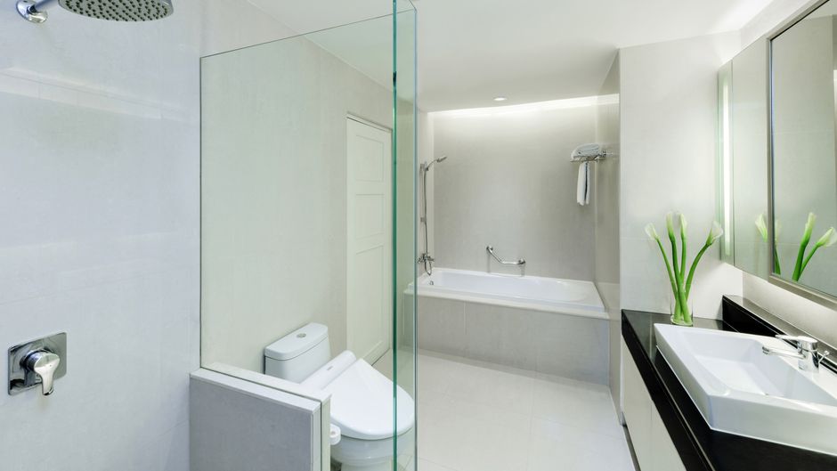 Centre Point Hotel Chidlon Room