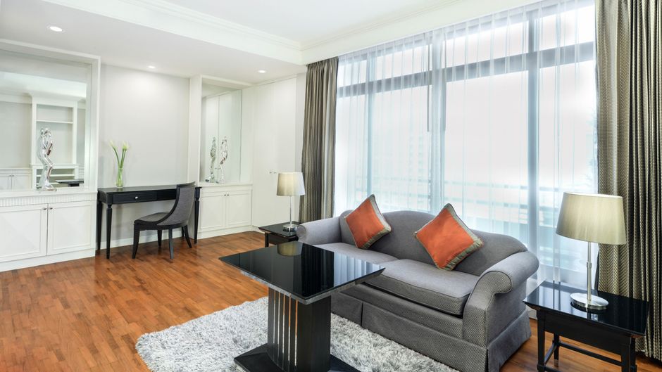Centre Point Hotel Chidlon Suite