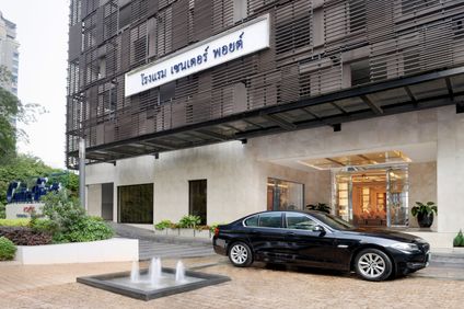 Centre Point Hotel Chidlon