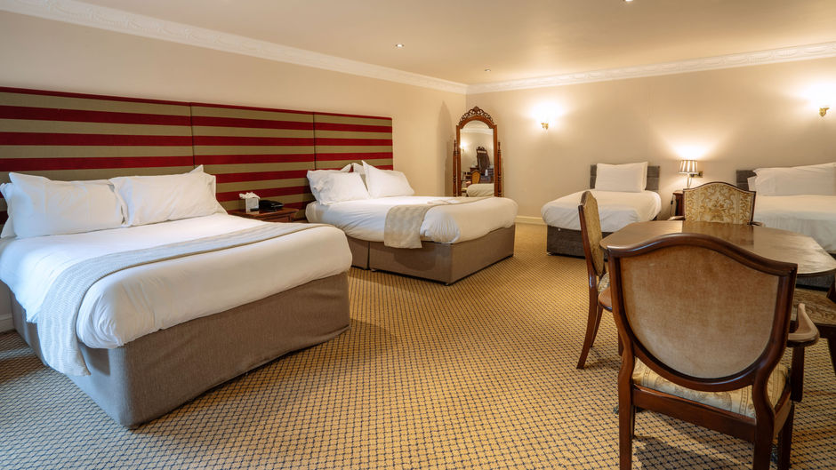 Waterton Park Hotel Room