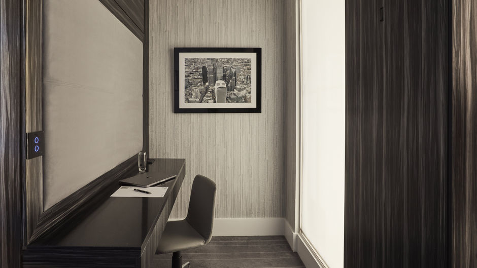 Eccleston Square Hotel Room