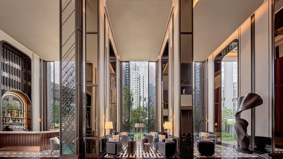 Intercontinental Sukhumvit Exterior