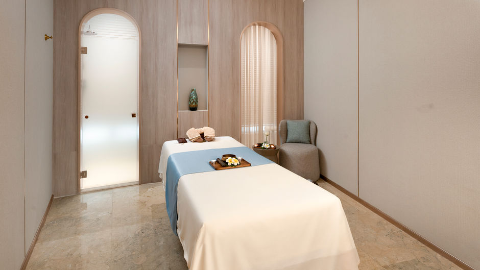Centara Grand at CentralWorld Spa