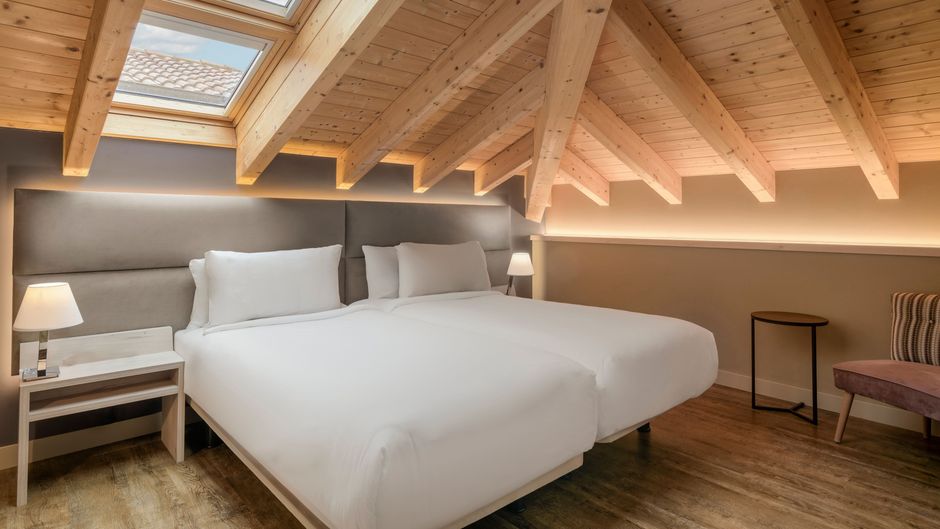 Palacio Tondo, La Rioja Brinas Room