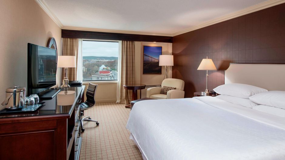Sheraton Hotel Newfoundland Room