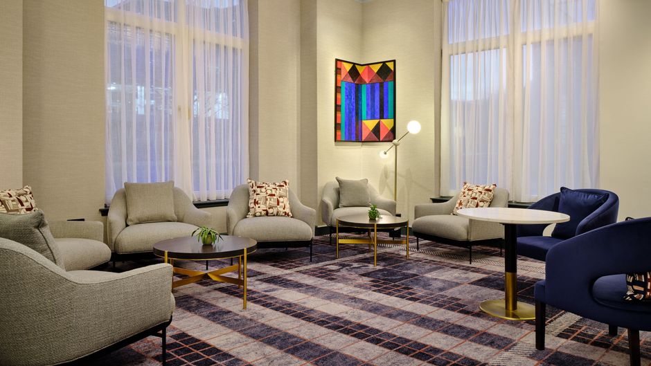 Edinburgh Marriott Holyrood Hotel Room