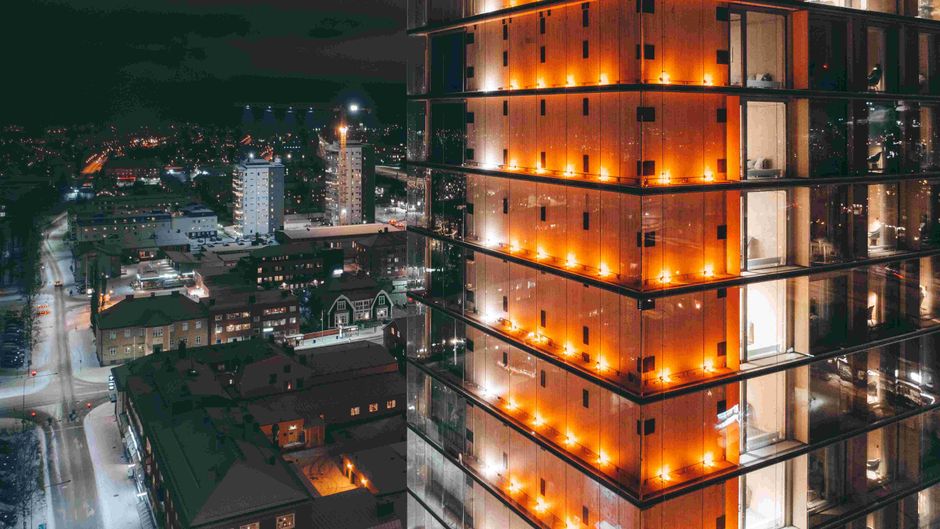 The Wood Hotel by Elite Recreation