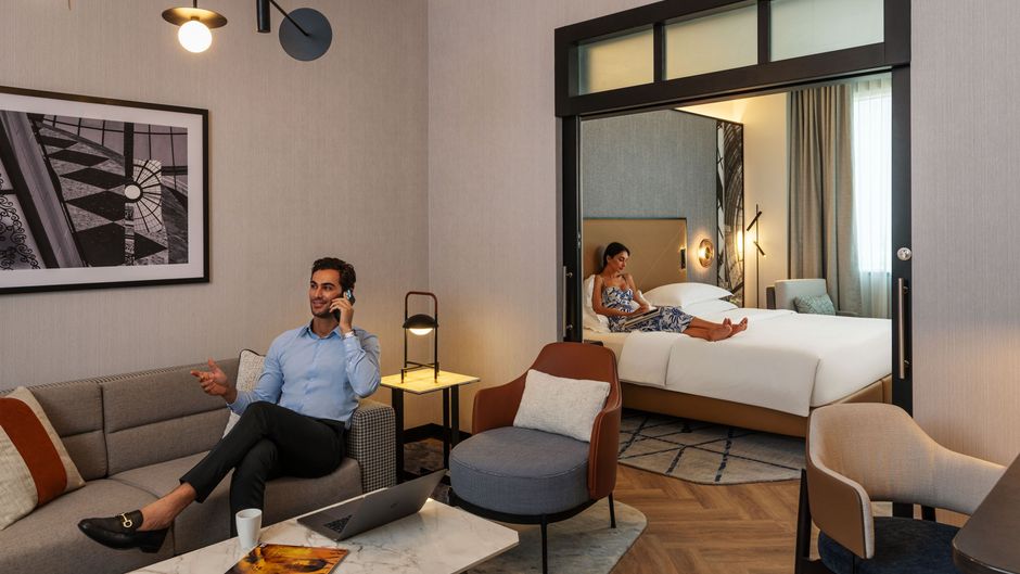 Sheraton Mall of the Emirates Hotel Suite
