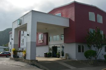 Garibaldi House Inn