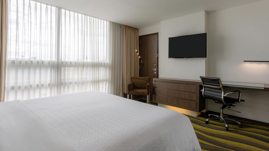 Four Points by Sheraton, Bogota Room