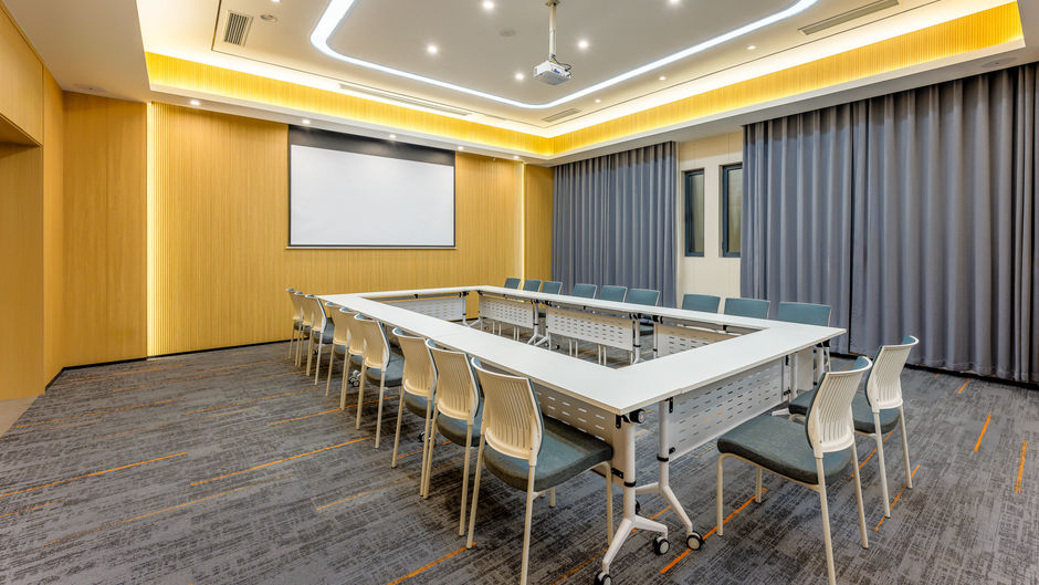 Holiday Inn Exp Suzhou Fenhu Meeting