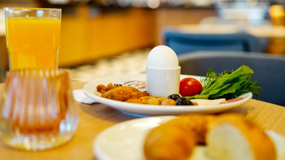 Holiday Inn Express Airport Restaurant
