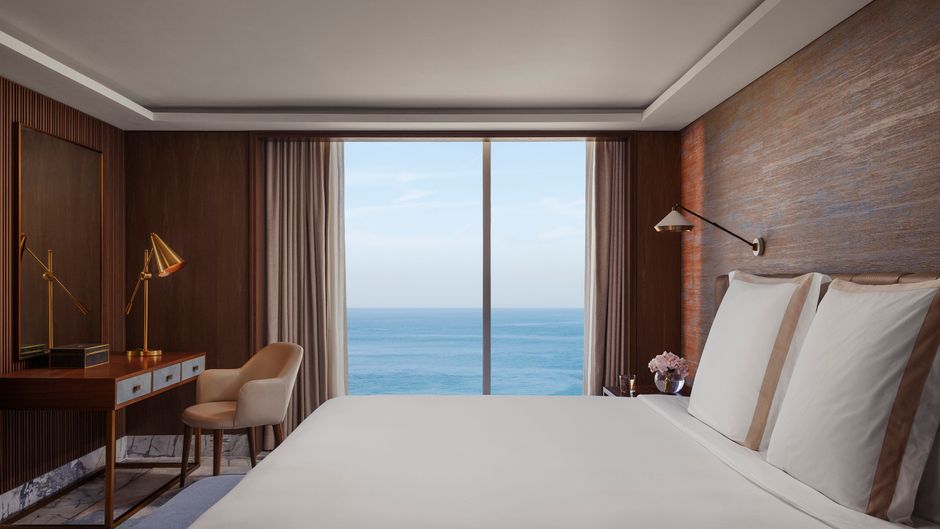 Jumeirah Beach Hotel Suite