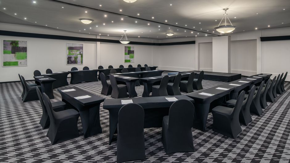 Holiday Inn Johannesburg Airport Ballroom