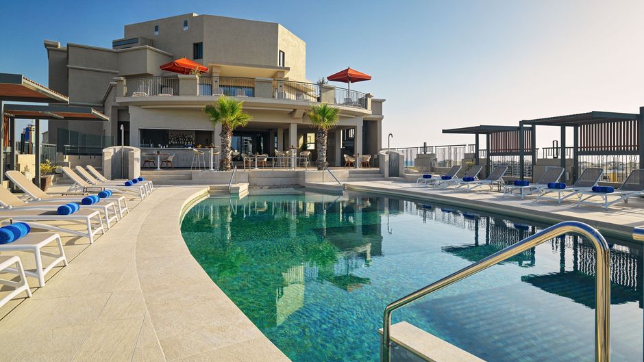 Marriott Malta Hotel and Spa Pool
