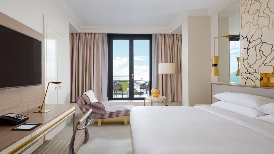 Baku Marriott Hotel Boulevard Room