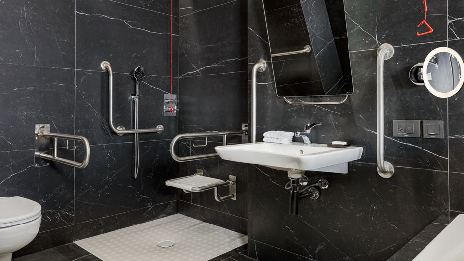 Le Meridien Batumi Room