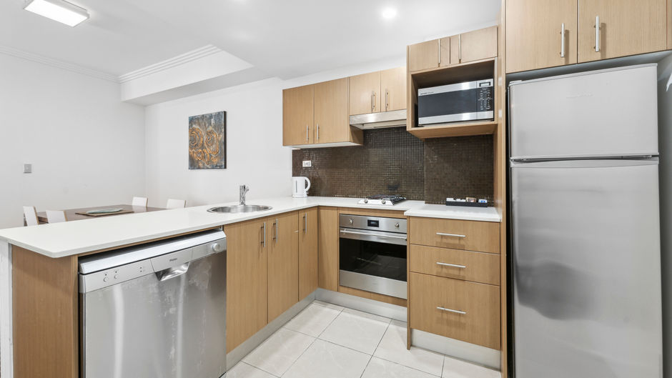 APX Apartments World Square Sydney Room