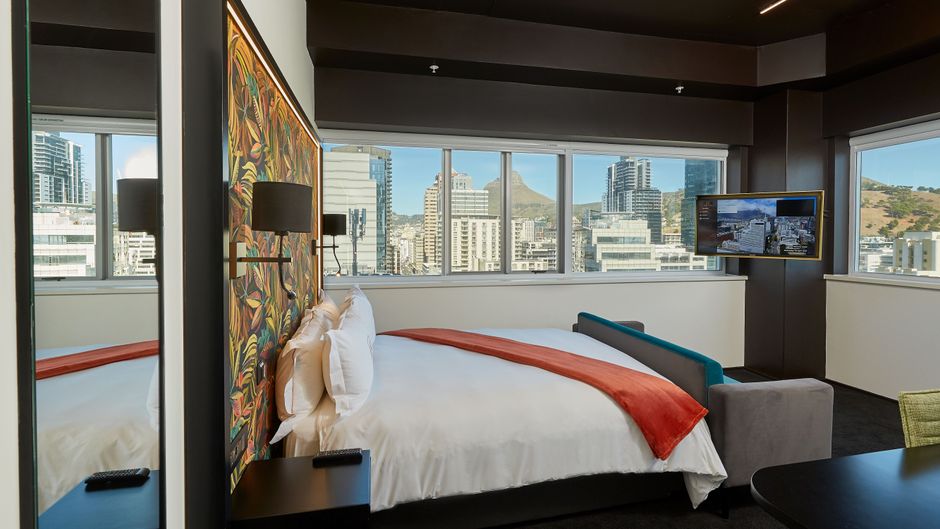 Hotel Sky Cape Town Room