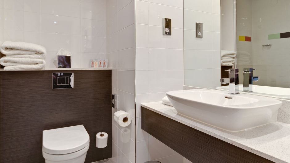 Hotel Football, a Tribute Hotel Room
