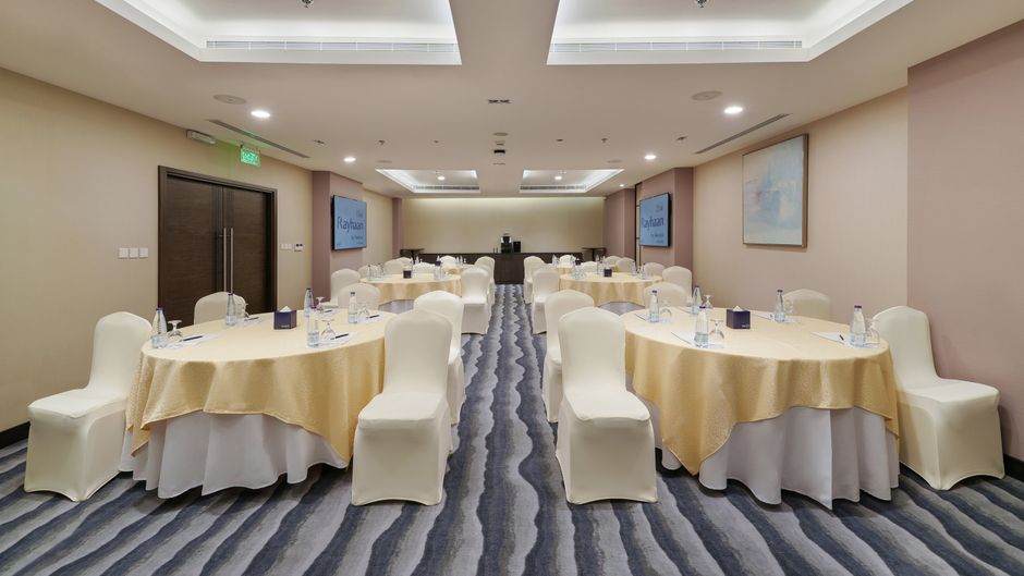 Dar Rayhaan by Rotana Meeting