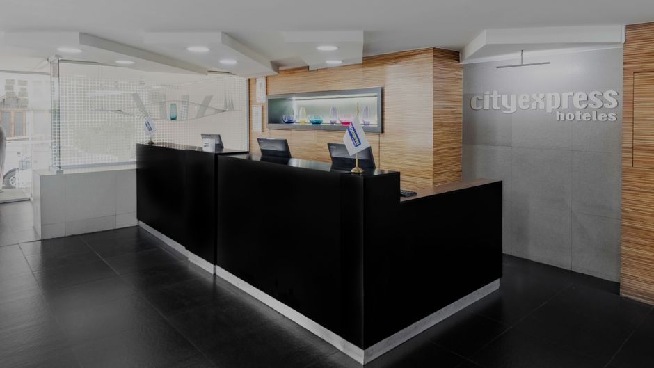 City Express by Marriott Alameda Lobby