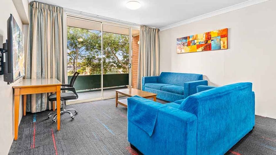 APX Apartments Parramatta Room