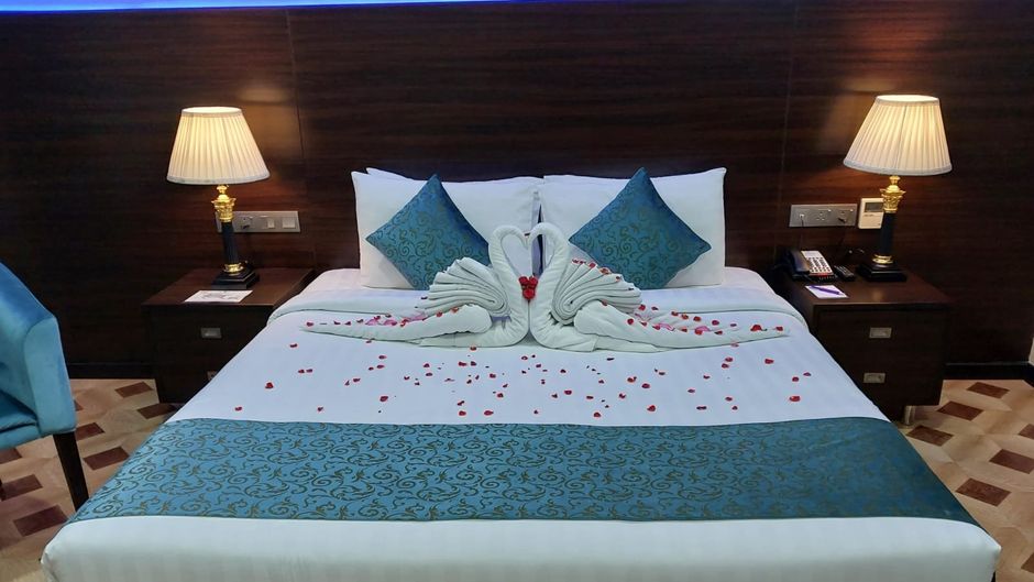 Park Regis Lotus Hotel Suite