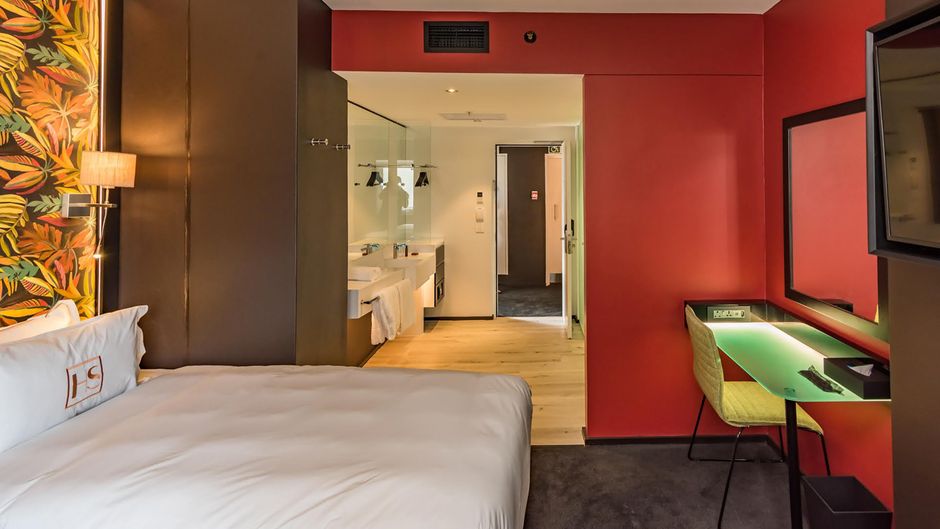 Hotel Sky Sandton Room