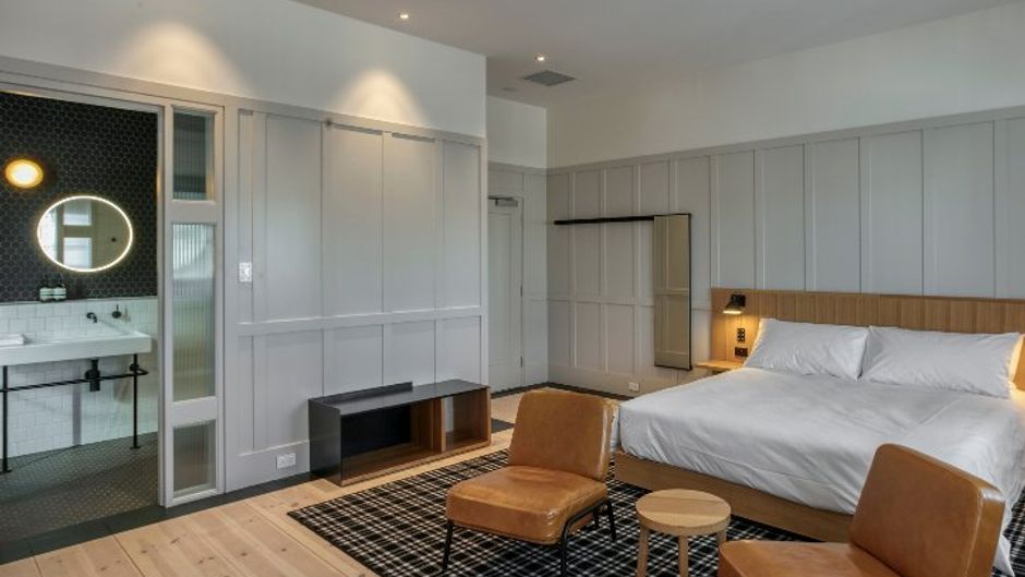 Shamrock Hotel Room