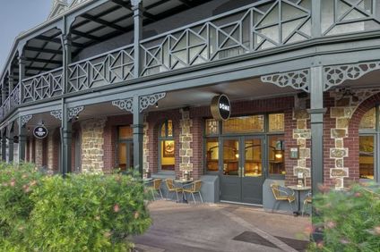 Shamrock Hotel