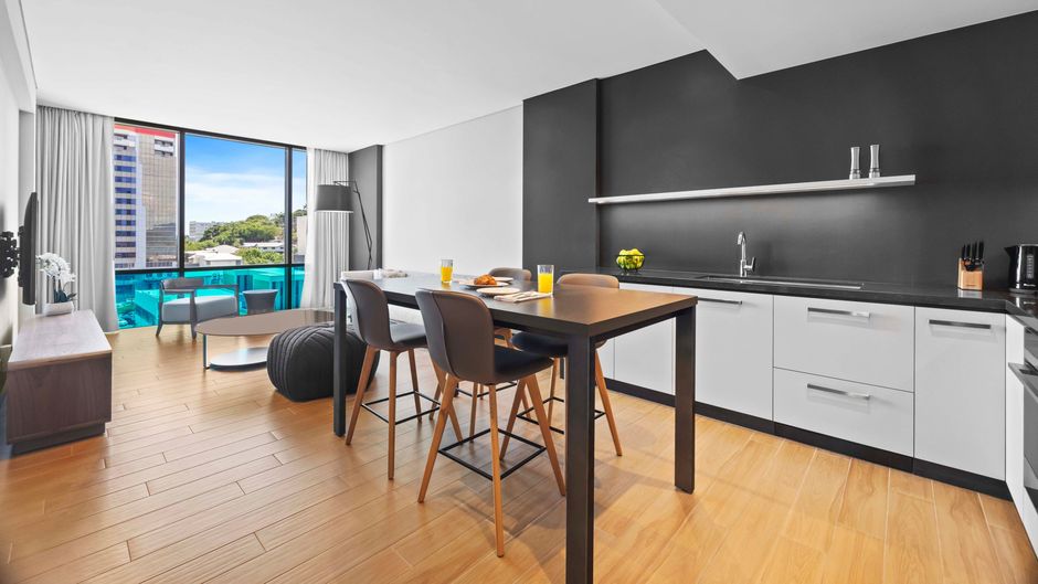 Marriott Executive Apts Port Moresby Room