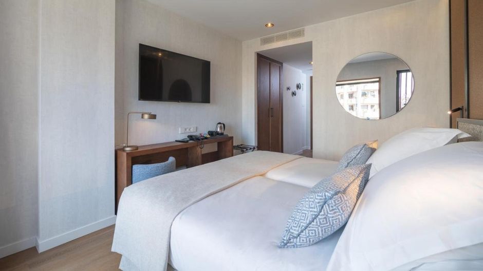 JS Palma Plaza Room