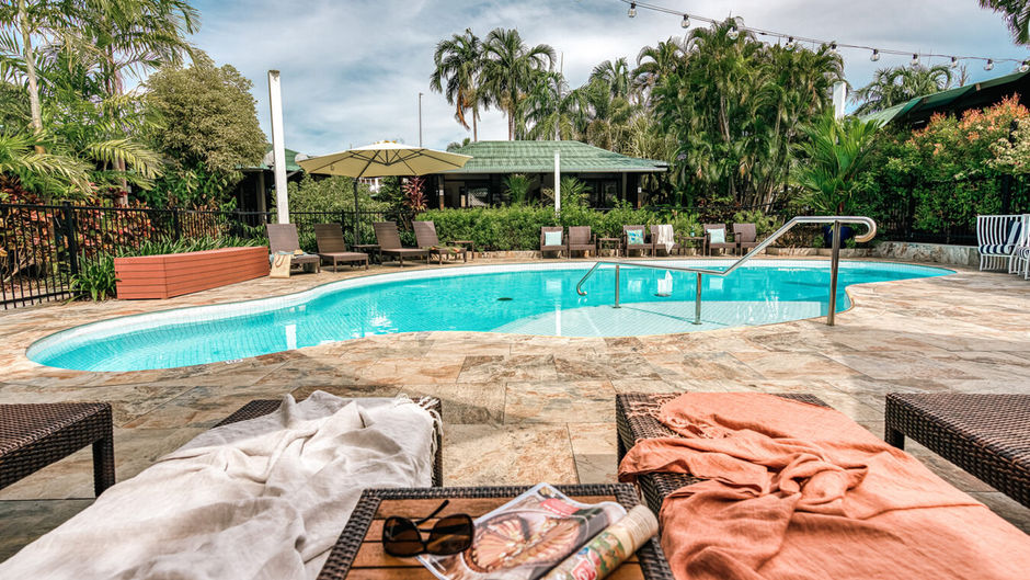Palms City Resort Pool