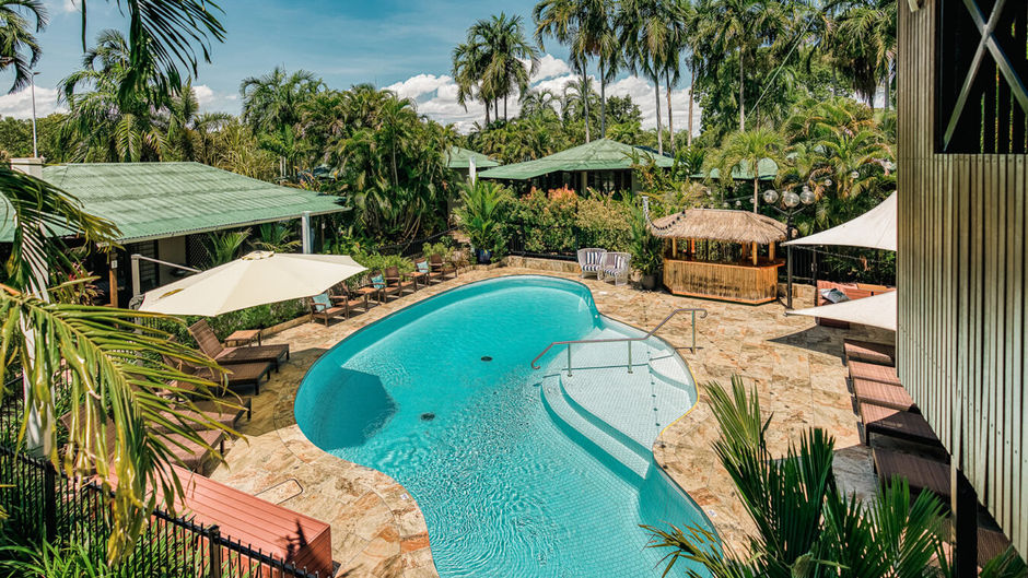Palms City Resort Pool