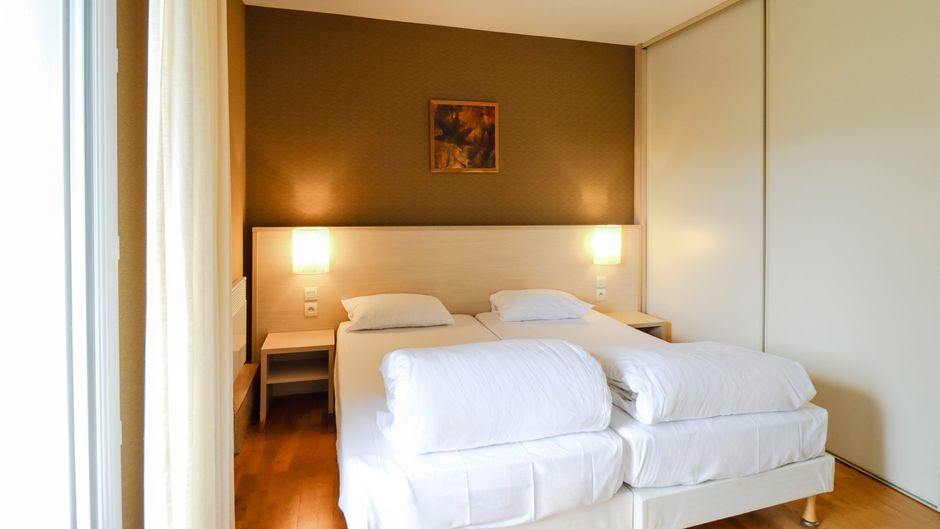 Adonis Divonne-les-Bains Room
