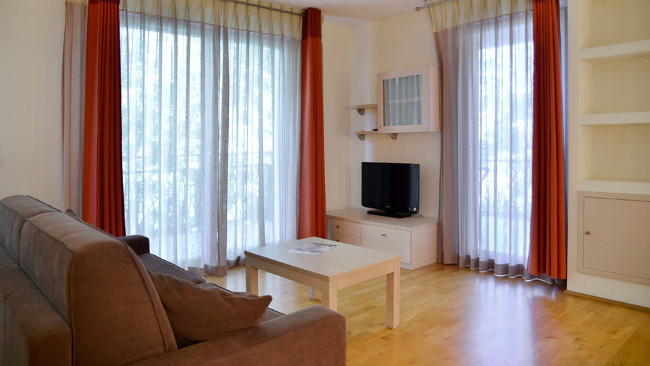 Adonis Divonne-les-Bains Room